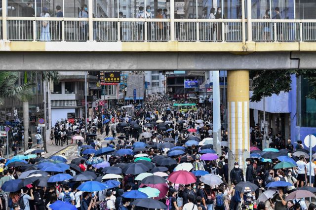 香港 国安法 立法决定草案引发抗议 警民冲突再现街头 Bbc News 中文