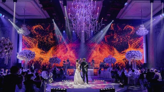 雅库贝茨的婚礼花费可能接近 50 万、甚至 60 万美元。(photo:BBC)
