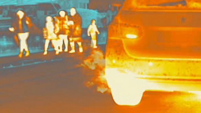Imagen térmica de un gas de escape