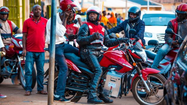 Courroie d'entraînement de scooter électrique Rwanda