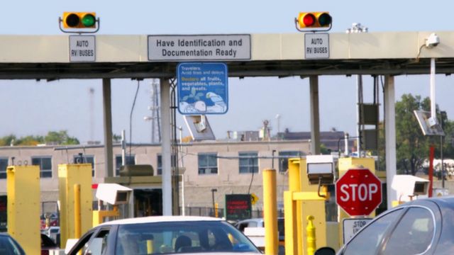 கனடா அமெரிக்கா எல்லை