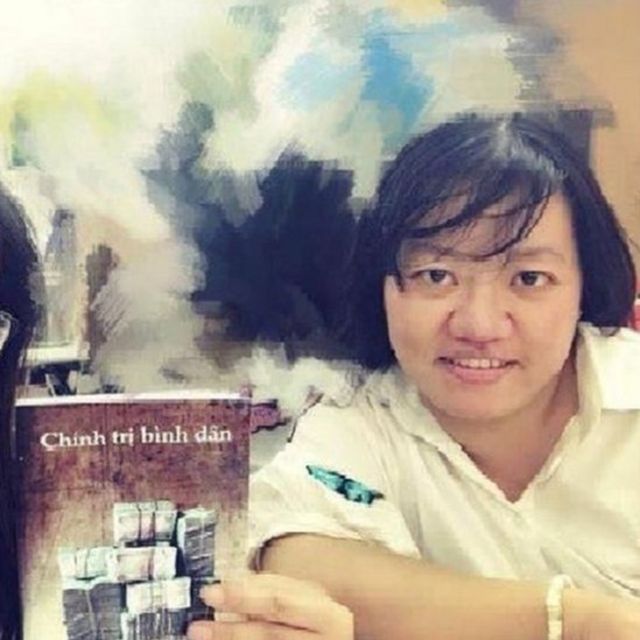 Blogger Phạm Đoan Trang