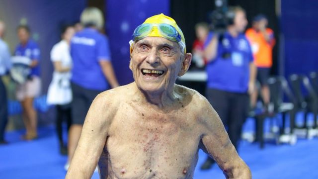 99歳の水泳選手 オーストラリアで世界新達成 cニュース