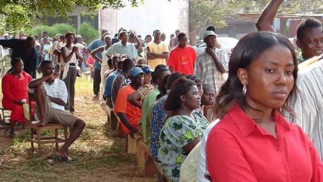 Mutane kan layi a wata mazaba a Ghana
