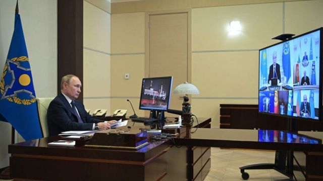 بوتين خلال اجتماع عبر الفيديو مع قادة دول حليفة بينهم رئيس كازاخستان