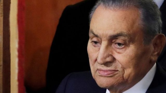 Hosni Mubarak yabaye umukuru w'igihugu ca Misiri mu kiringo c'imyaka 30