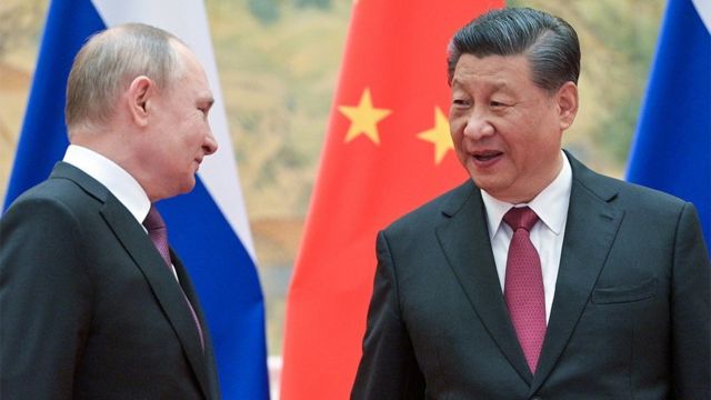 Putin and Xi Jinping at a meeting in Beijing, 4 February 2022