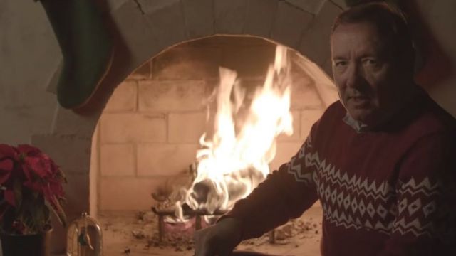 Kevin Spacey'nin yeni Noel videosu