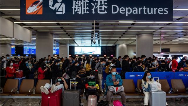 香港政府宣佈將於1月30日起暫停來往香港和中國大陸的高鐵服務。