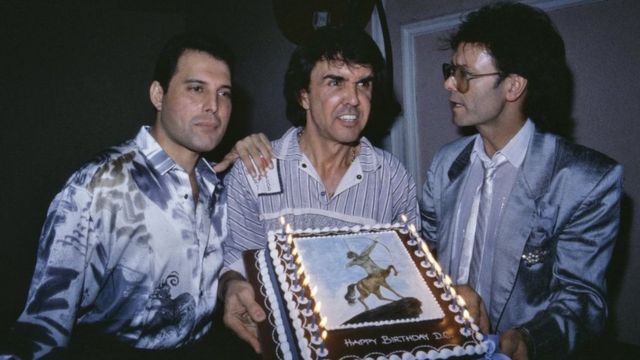 Freddie Mercury, Dave Clark y Cliff Richard