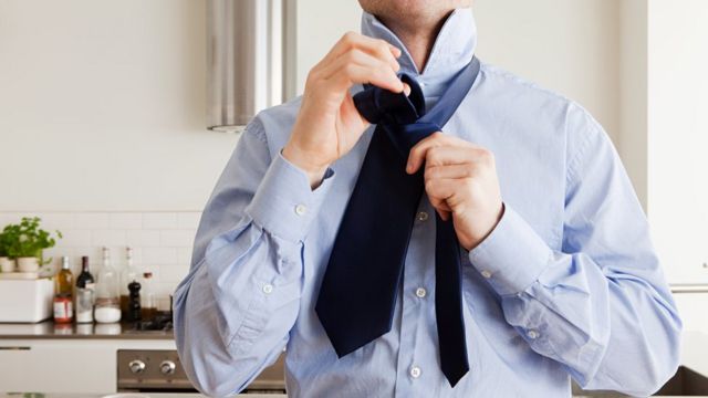 டை கட்டுதல்