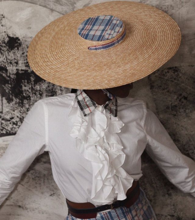Mannequin portant Ghana Must Go
