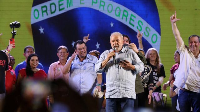 Brazil election: How the famous yellow football shirt has become  politicised - BBC Sport