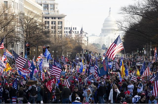 2020年12月12日，聚集在華盛頓的特朗普支持者