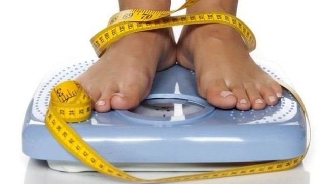 其中一项研究发现，在3个月内人们平均体重减轻了3.3公斤。(photo:BBC)
