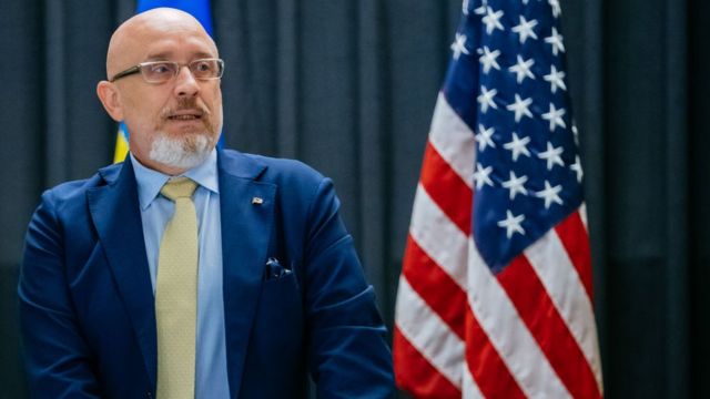 Aleksiej Reznikow na konferencji w Ramstein