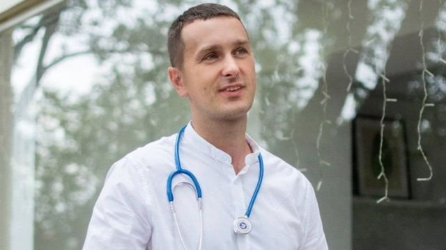 лікар