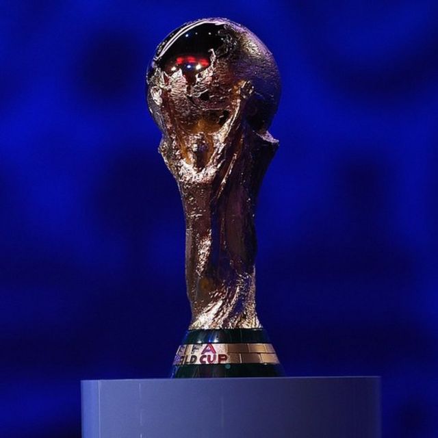 Trofeo de la copa del mundo de fútbol.