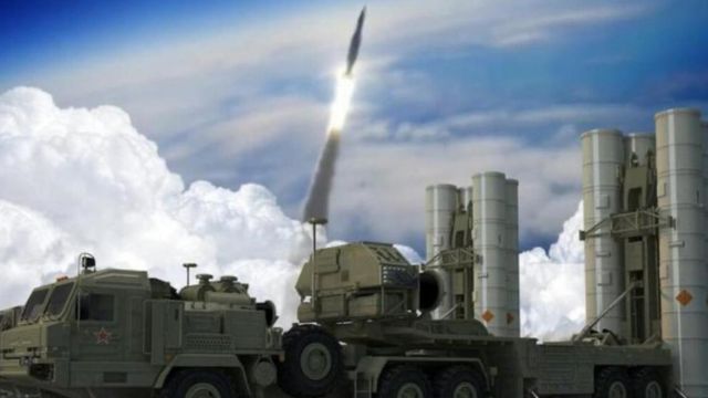 俄军在2021年开始部署第一批S-500防空导弹系统(photo:BBC)