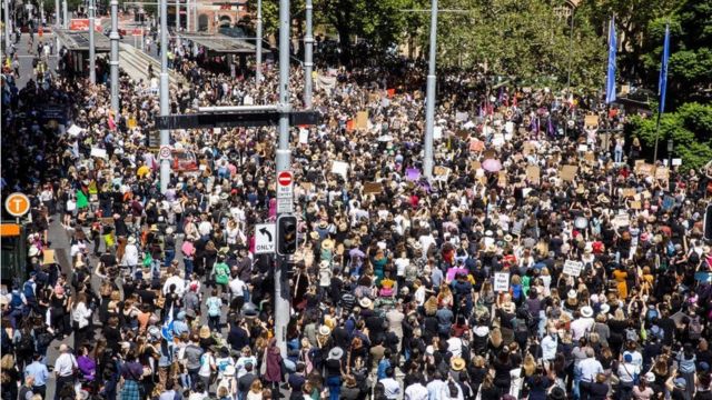 بر اساس برآورد سازمان دهندگان راهپیمایی امروز این "بزرگترین خیزش سراسری زنان در استرالیاست".