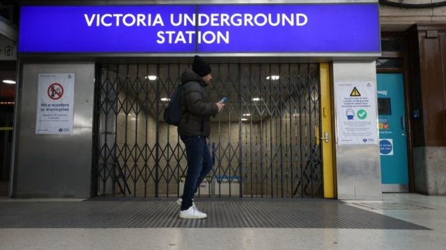 Victoria Station closed mon Thursday 3 Feb
