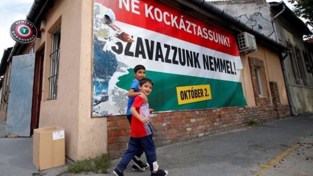 Mu gihe abiyamiriza abimukira botsinda, bishobora guha akaryo Orban ko guhindura vyinshi muri politike yerekeye abimukira