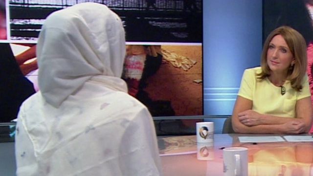 Zara en conversación con la presentadora de la BBC Victoria Derbyshire.