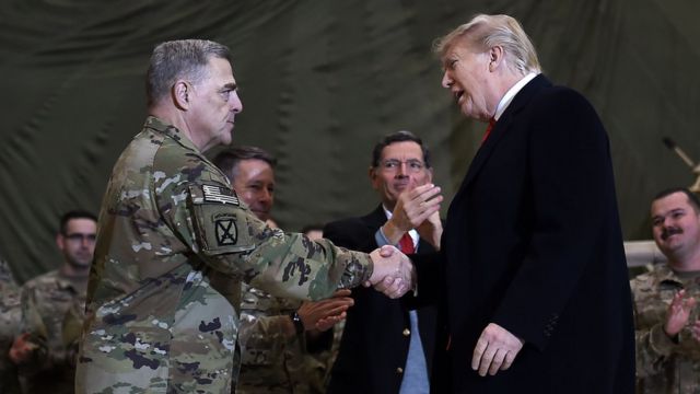Madaxweyne Trump oo la kulmay ciidamada Mareykanka ee Afghanistan