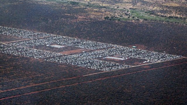 Inkambi y'impunzi ya Dadaab muri Kenya, ivugwa ko ariyo ya mbere nini kw'isi