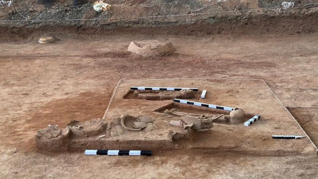 கீழடியில் கண்டெடுக்கப்பட்ட எலும்புக்கூடு ஆராய்ச்சிக்கு நிதி வர தாமதம் என குற்றச்சாட்டு