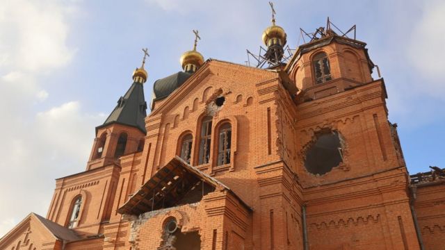 Muchas iglesias ucranianas han sido destruidas por los ataques rusos.