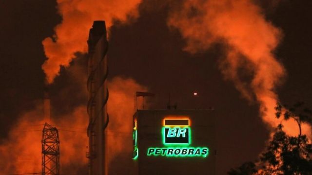 Refinaria da Petrobras em Cubatão