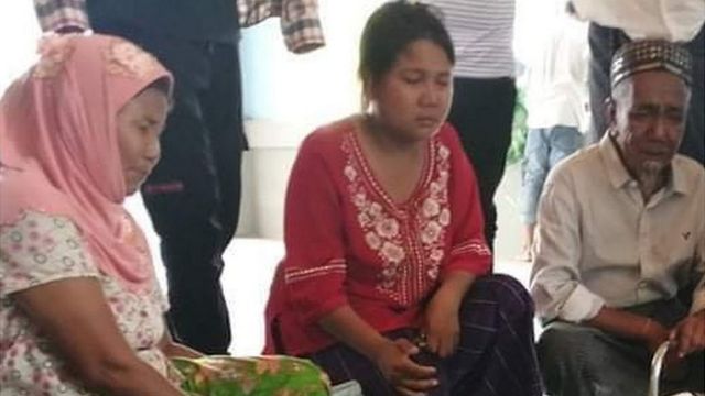 Pictures of Khin Myo Chit's family mourning her death