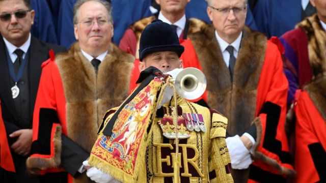 Trumpeter in Charles III's proclamation ceremony