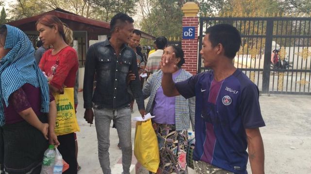 လျှော့ရက်ရ အကျဉ်းသားတွေ ပြန်လွတ်လာ