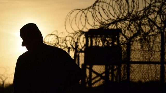 ராணுவத்தினர்