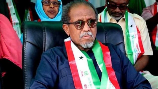 Cali Khaliif waxa uu madaxweyne kasoo noqday maamul la magac baxay Khaatumo