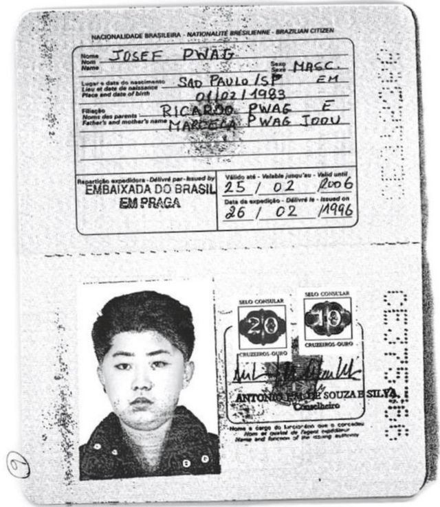 Kim Jong-un oo wiil yar