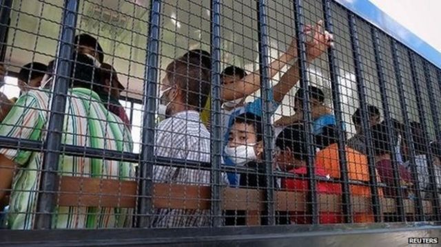 Uygur mahkumlar Tayland'daki gözaltı merkezinden tünel kazıp kaçtı - BBC News Türkçe
