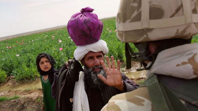 پوست برطانوی فوجی افغان شہری