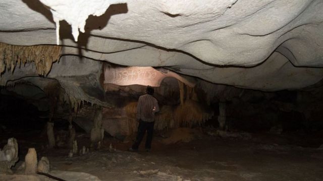 Cueva 18