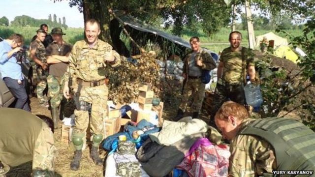 Abasirikare ba Ukraine bakira impano y'ibifungugwa n'ibindi bikoresho