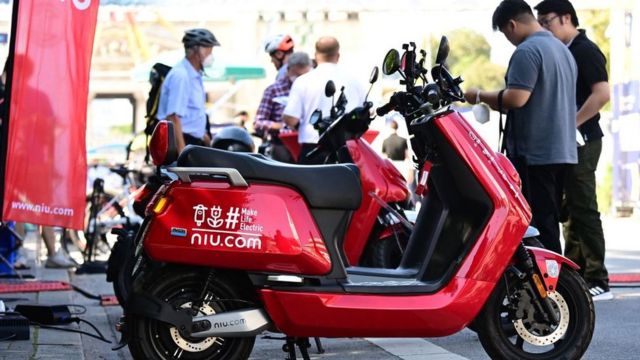 இ ஸ்கூட்டர்.