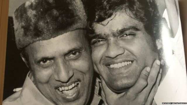 पांडू हवालदार सिनेमातली जोडी दादा आणि अशोक सराफ.