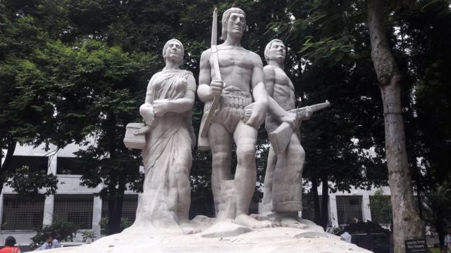 অপরাজেয় বাংলা, ঢাকা বিশ্ববিদ্যালয়।