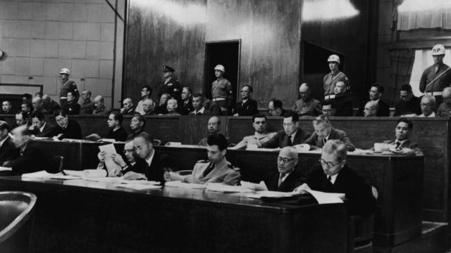 টোকিও ট্রায়ালের সময় ২৮ জন জাপানি মিলিটারি অফিসারকে সমন