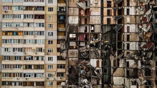 Flats damaged by shelling