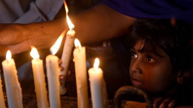 'தவறான செய்திகள் வெளியீடு': இந்திய ஊடகங்களை ட்விட்டரில் வறுத்தெடுக்கும் மக்கள்