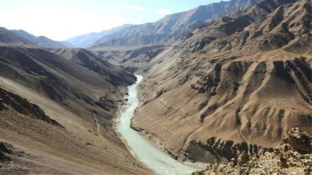 भारत-पाकिस्तान के बीच सिंधु जल समझौता हुआ है