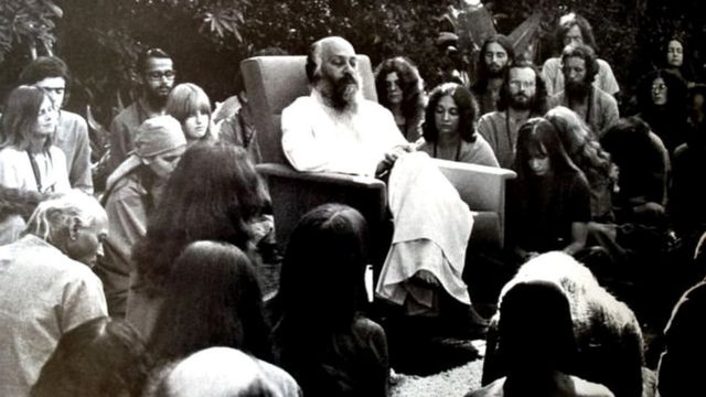 रजनीश हे एक असाधारण व्यक्तिमत्व असल्याचं ह्यू म्हणतात.